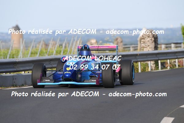 http://v2.adecom-photo.com/images//6.COURSE DE COTE/2022/5_LA_POMMERAYE_2022/BEZINAUD_David/79A_4414.JPG